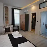Hotel Sevilla *
