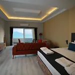 ホテル Sevilla クシャダス