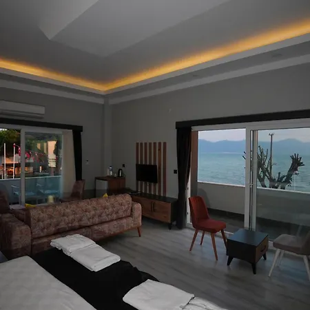 Hotel Sevilla *