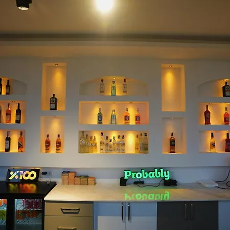 Sevilla Hotel *