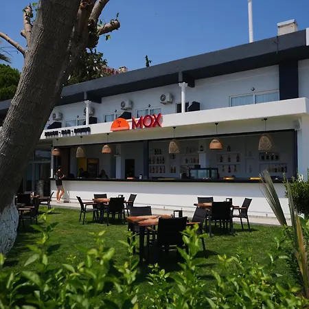 Hotel Sevilla *